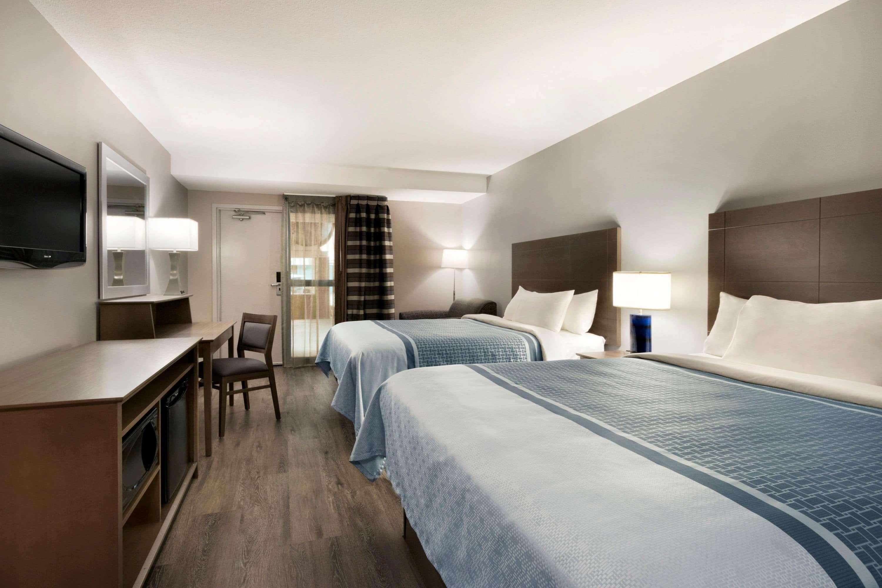 Travelodge Hotel By Wyndham Saskatoon Kültér fotó