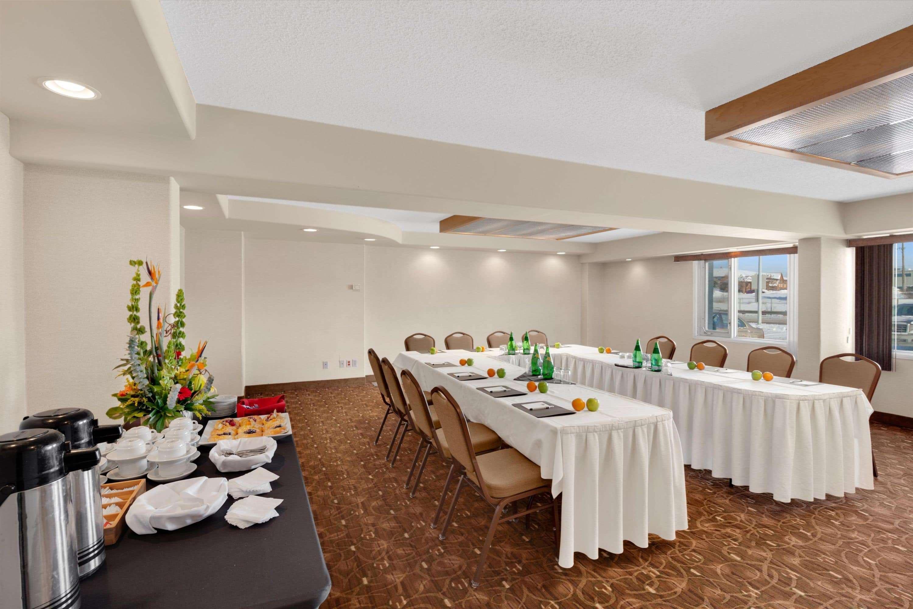 Travelodge Hotel By Wyndham Saskatoon Kültér fotó
