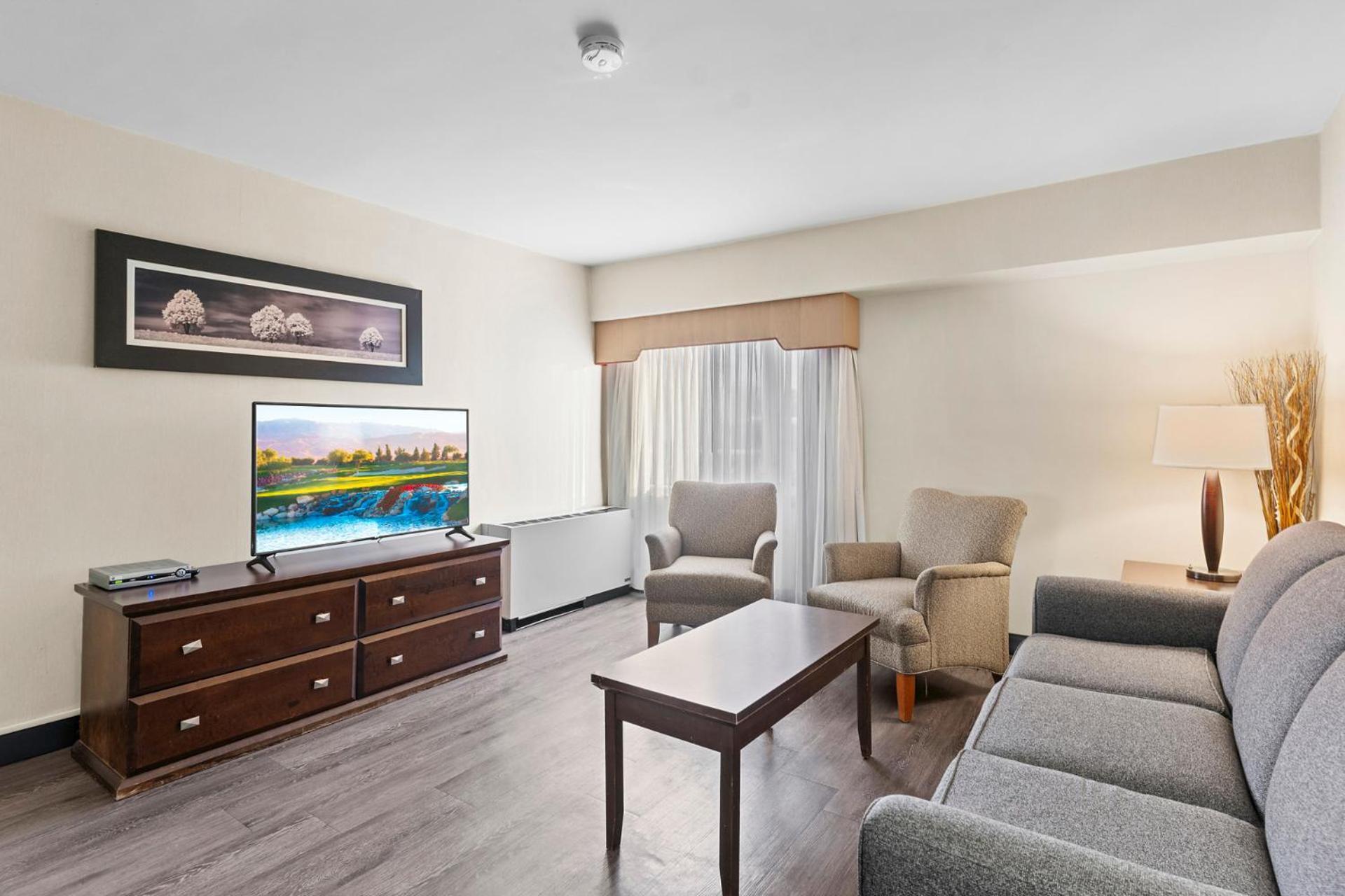 Travelodge Hotel By Wyndham Saskatoon Kültér fotó