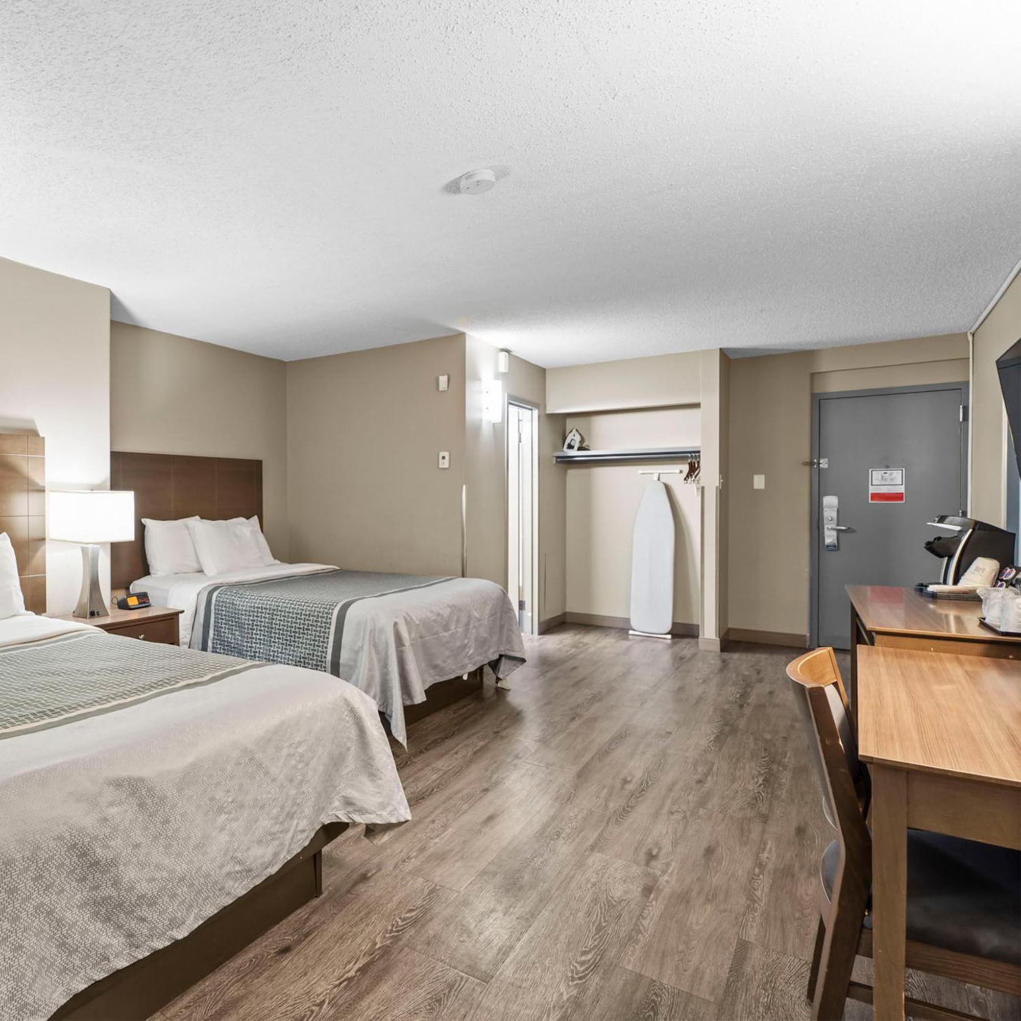 Travelodge Hotel By Wyndham Saskatoon Kültér fotó